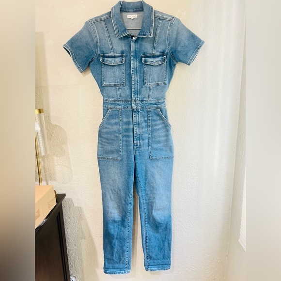 Good American denim jumpsuit, and it has a very clean, modern-utility vibe SZ 2 - Picture 10 of 16